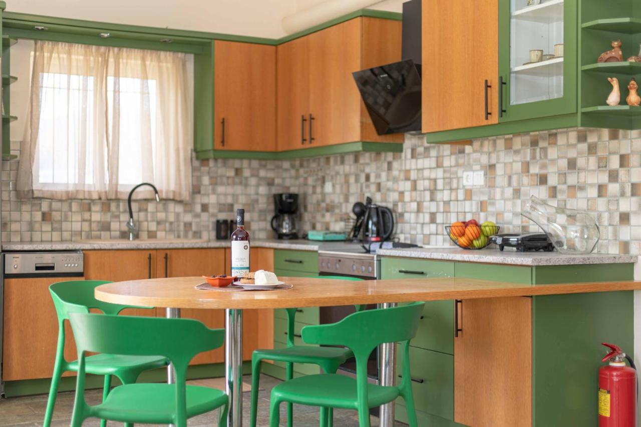 Villa Melenia For Family Holidays By The Beach Agia Pelagia  Exterior foto
