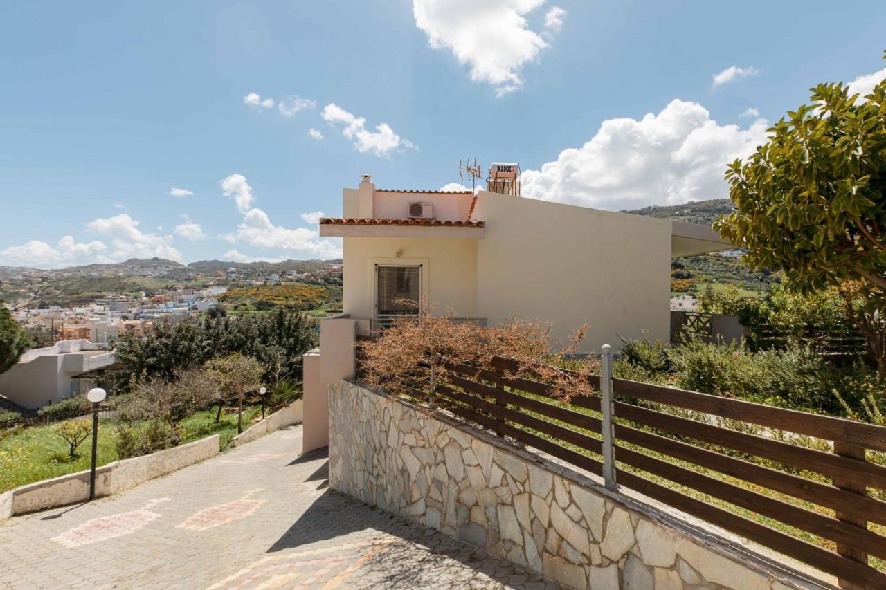Villa Melenia For Family Holidays By The Beach Agia Pelagia  Exterior foto
