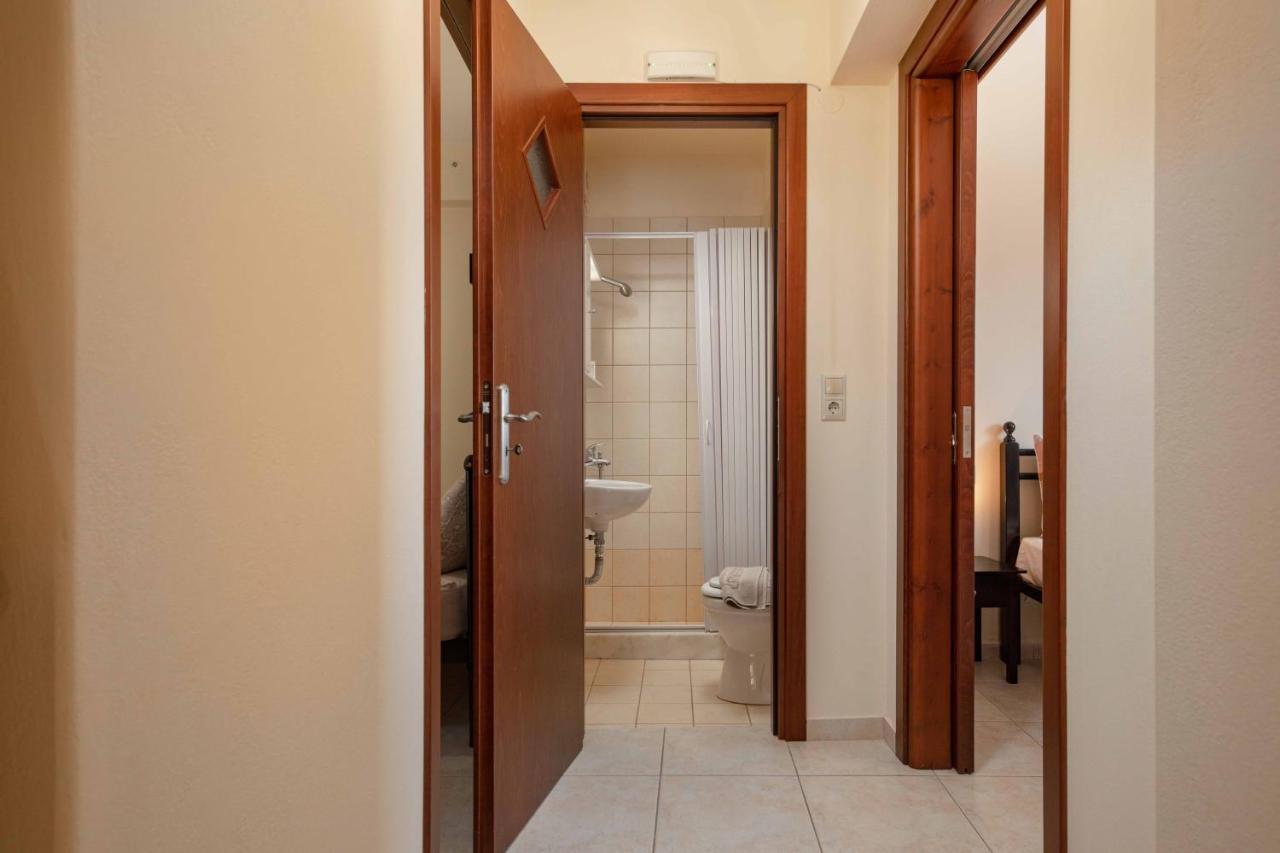 Villa Melenia For Family Holidays By The Beach Agia Pelagia  Exterior foto