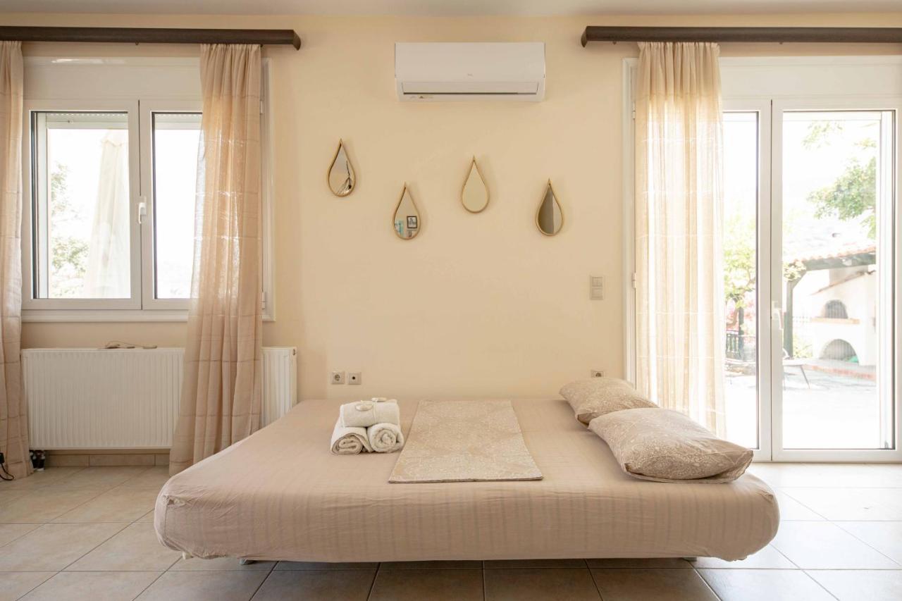 Villa Melenia For Family Holidays By The Beach Agia Pelagia  Exterior foto