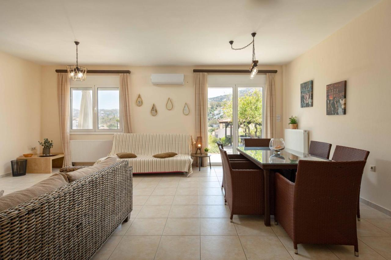 Villa Melenia For Family Holidays By The Beach Agia Pelagia  Exterior foto